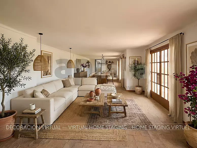 Villa con gran potencial, 2.000 m  de parcela y espacios sin límites en Los Pinares