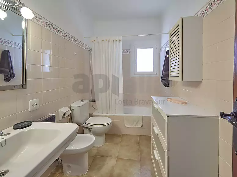 Villa con gran potencial, 2.000 m  de parcela y espacios sin límites en Los Pinares