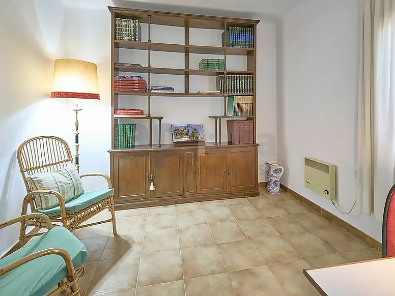 Villa con gran potencial, 2.000 m  de parcela y espacios sin límites en Los Pinares