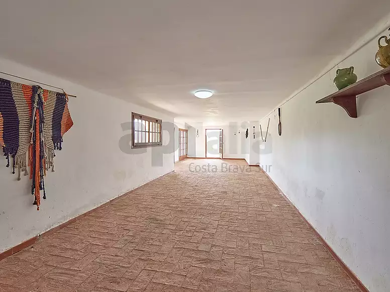 Villa con gran potencial, 2.000 m  de parcela y espacios sin límites en Los Pinares