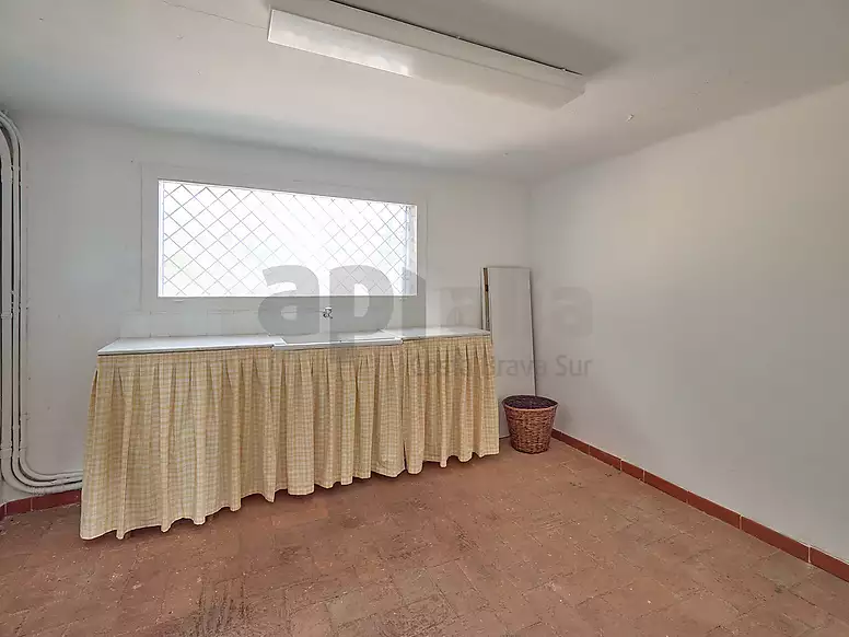 Villa con gran potencial, 2.000 m  de parcela y espacios sin límites en Los Pinares