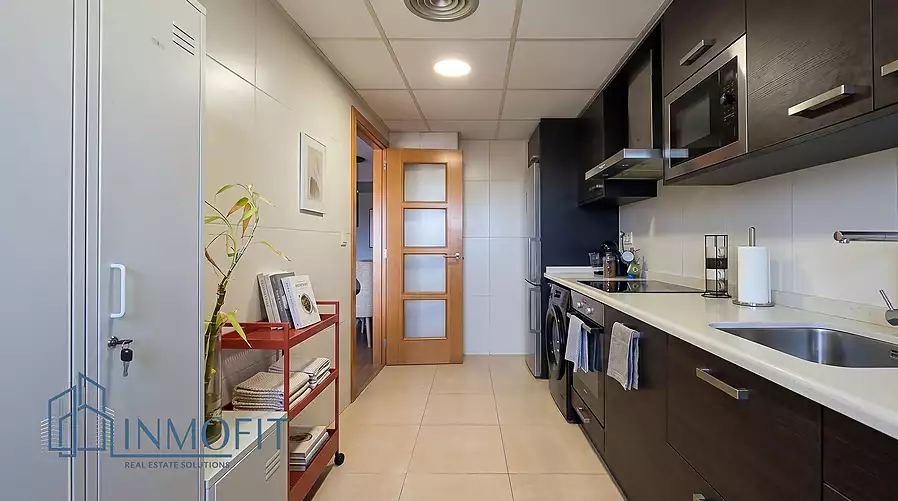 Magnificent 3-Bedroom Apartment with Terrace, Parking, and Storage Room in Mas Florit, Blanes.