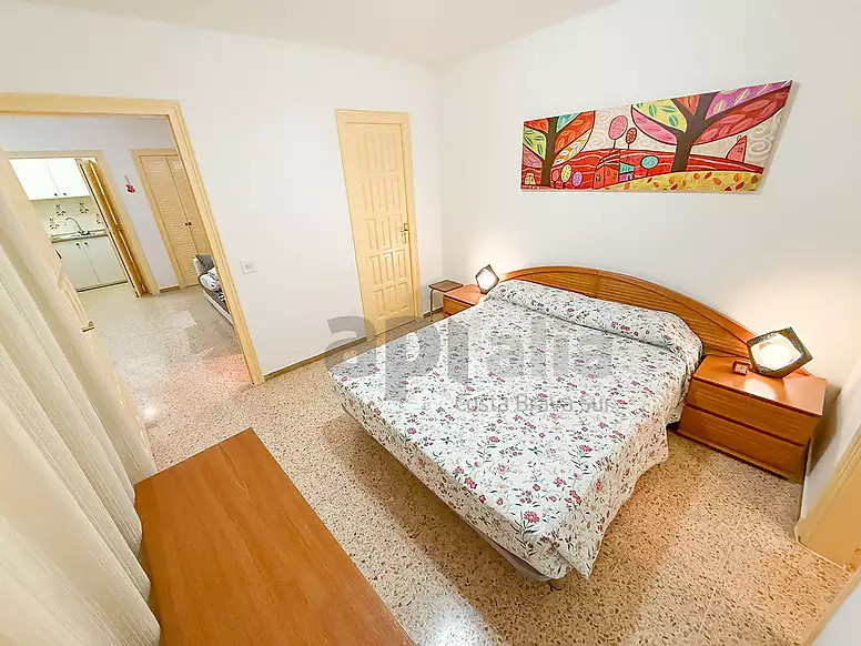 APARTAMENTO FUNCIONAL A POCOS PASOS DE LA PLAYA DE LLORET DE MAR