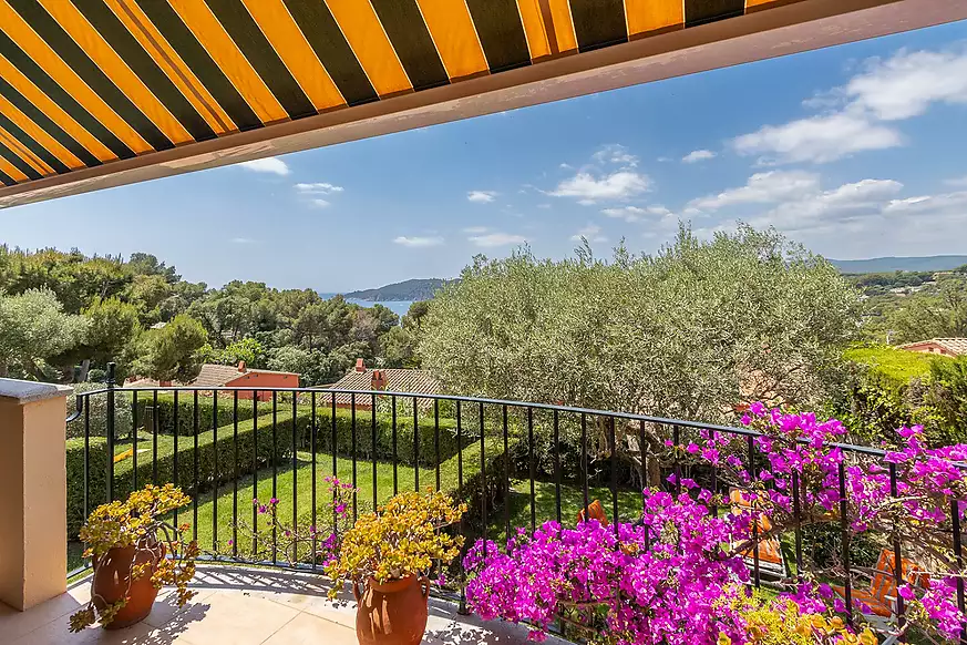HOUSE WITH TOURIST LICENSE   Stunning Sea View House in Llafranc