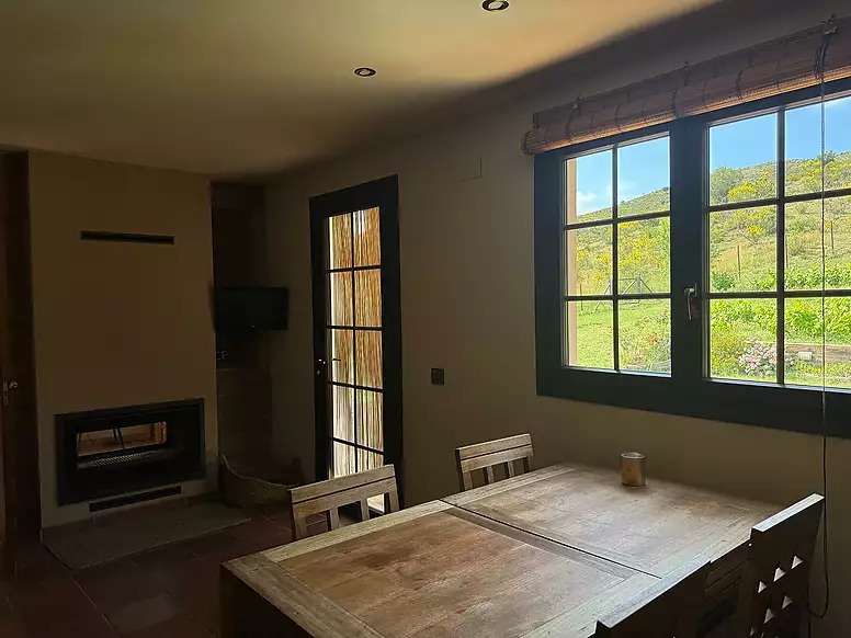 EXCLUSIVE HOUSE IN AN IDYLLIC ALT EMPORDÀ RESIDENTIAL AREA
