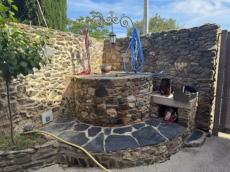 EXCLUSIVE HOUSE IN AN IDYLLIC ALT EMPORDÀ RESIDENTIAL AREA