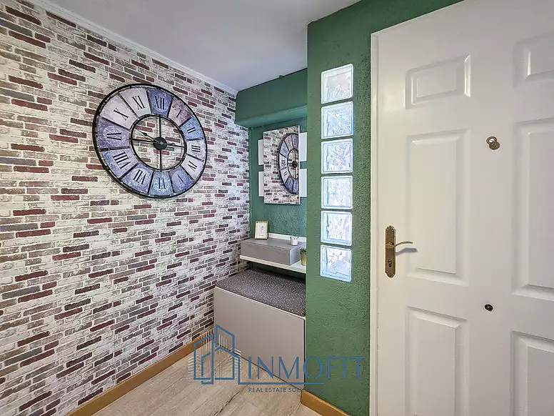 House with two independent apartments in Tordera - Ideal investment